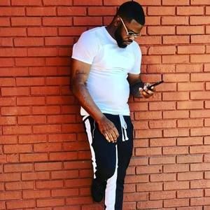 Meet your Posher, Cedric